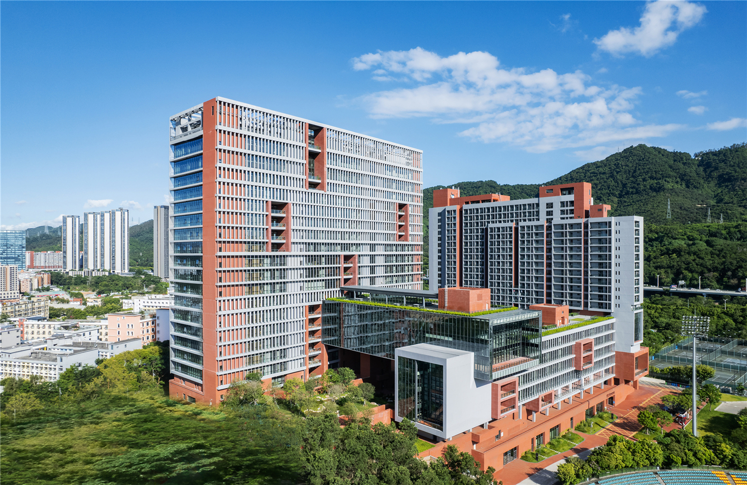 時(shí)代裝飾×學(xué)校丨匠心筑夢(mèng)，共繪未來(lái)